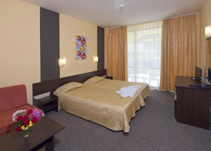 Yavor Palace Солнечный берег