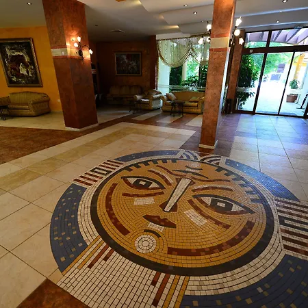 Yavor Palace Otel 4*