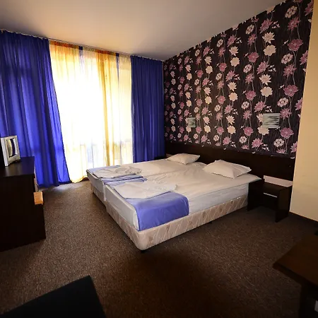 Yavor Palace Otel 4*