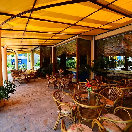 Otel Yavor Palace Sunny Beach