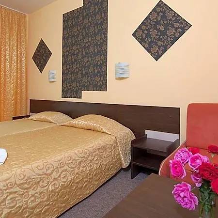 Хотел явор палас - ол инклузив 4*