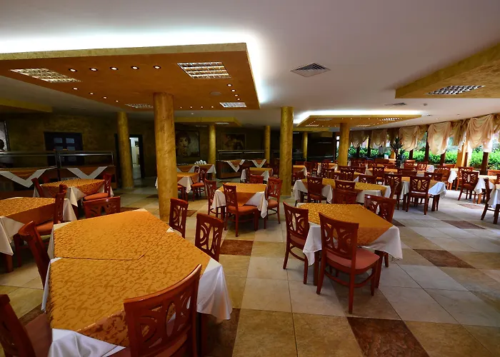 Hotel Yavor Palace - 4*